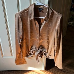 EXPRESS bronze satin size S button down